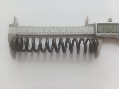 Пружина на стиснення 4 х 25,5 х 136 (Артикул: G1248)